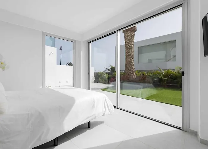 فيلة Karat Abama *