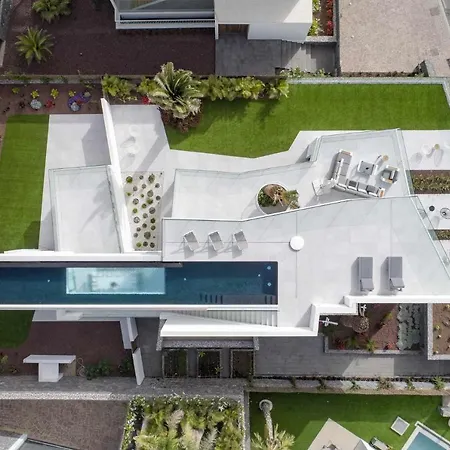 Βίλα Karat Abama